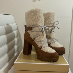 Michael Kors Boot